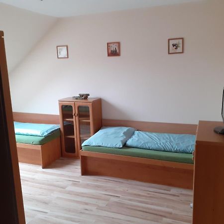 Hostel Fontana Žilina Buitenkant foto